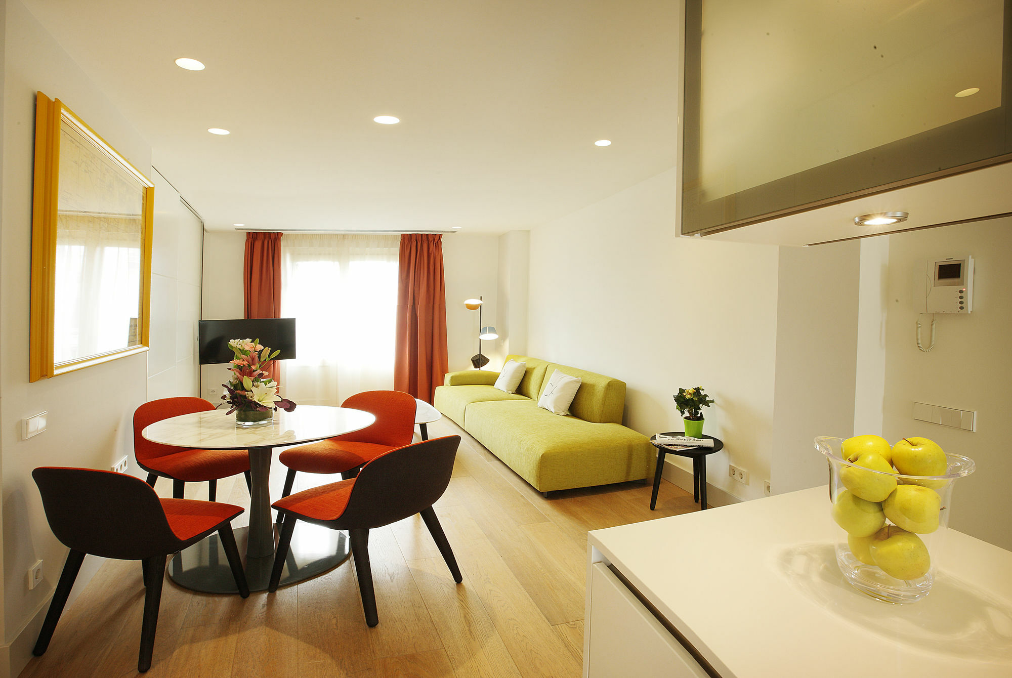 Cosmo Apartments Rambla Catalunya Barcelona Zewnętrze zdjęcie